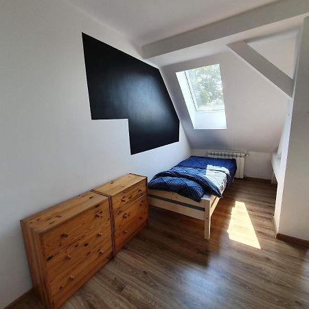 Apartament na poddaszu Gliwice Zewnętrze zdjęcie